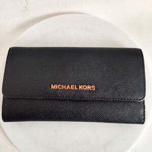 Michael Kors Jet Set Trifold Wallet Black Saffiano Leather Gold Logo Designer